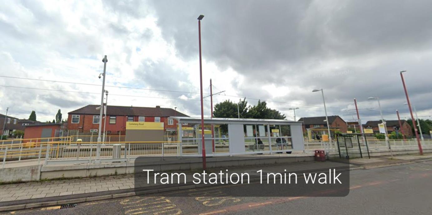 Grand Near Etihad Stadium Coop Live Droylsden Exterior foto